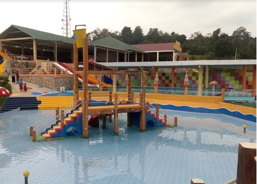 Solok Water Park